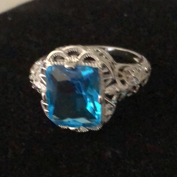 - Silver/Blue Rlng - Picture 6 of 6